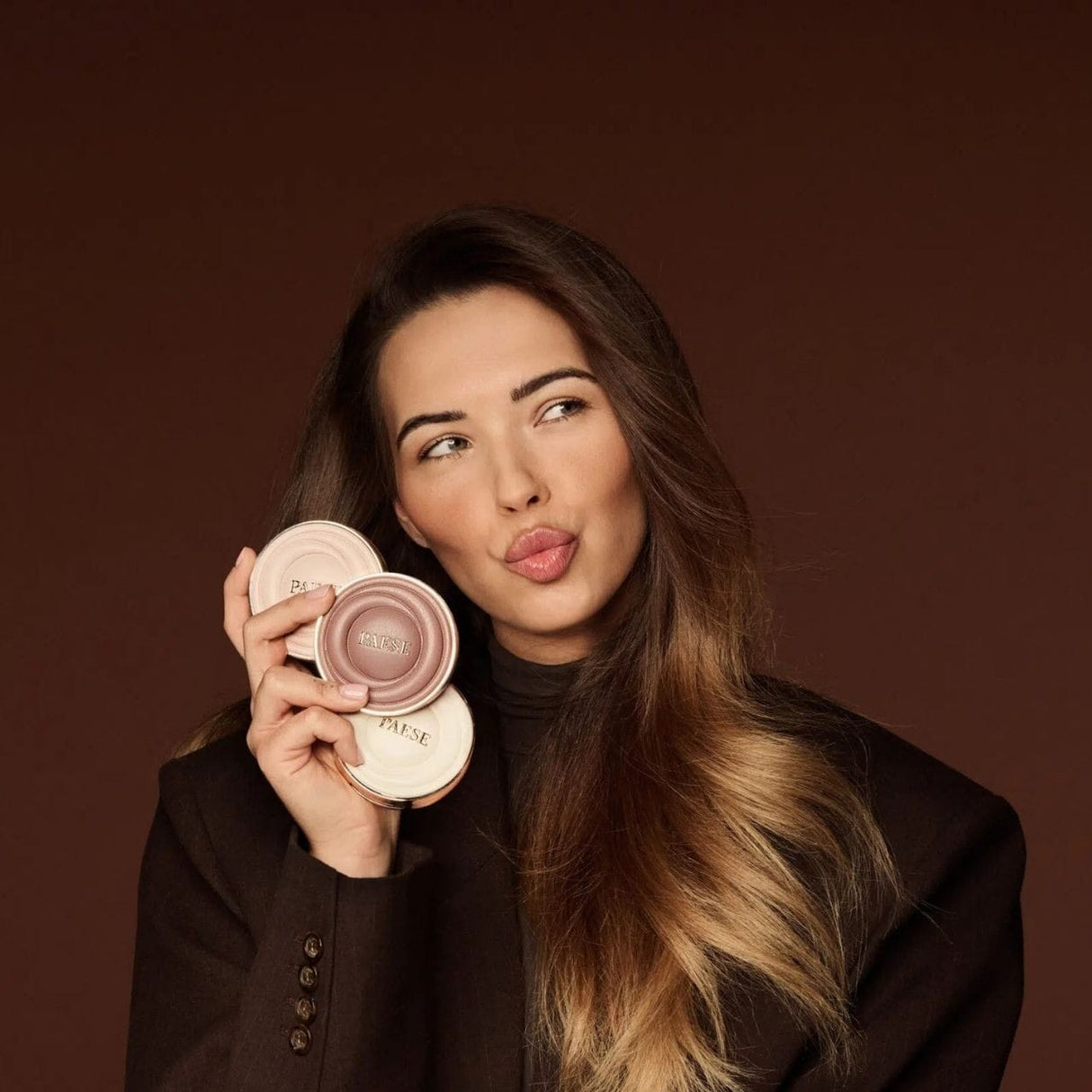 Paese Selfglow Cream Highlighter with Mirror Finish, Shade 01 Champagne Gold - 8 g